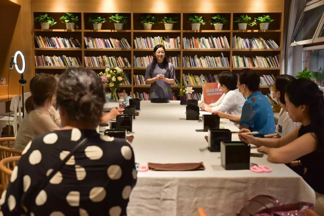 市民文化中心群众活动现场图片